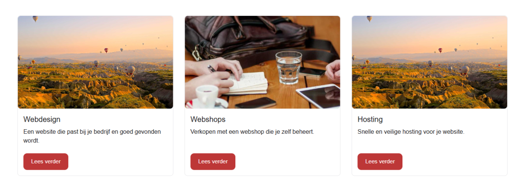 Een dienstenoverzicht op de website met drie tegels naast elkaar, Webdesign, Webshops en Hosting, elk met een foto, korte tekst en een knop